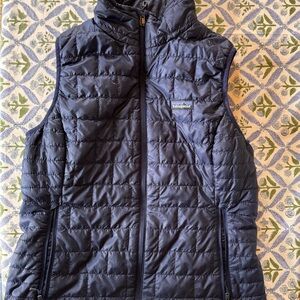 Patagonia Women's Navy Puffer Jacket